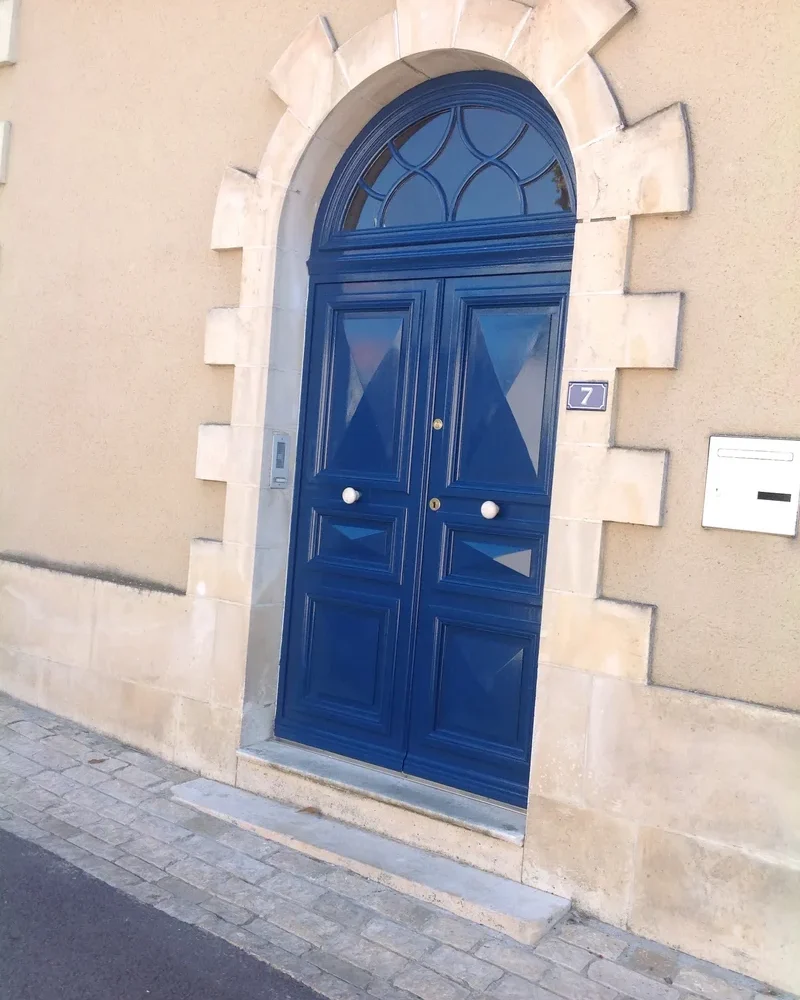 realisation-fabrication-menuiserie-exterieure-charruyer-jerome-sarl-menuisier-sur-mesure-frozes (4)